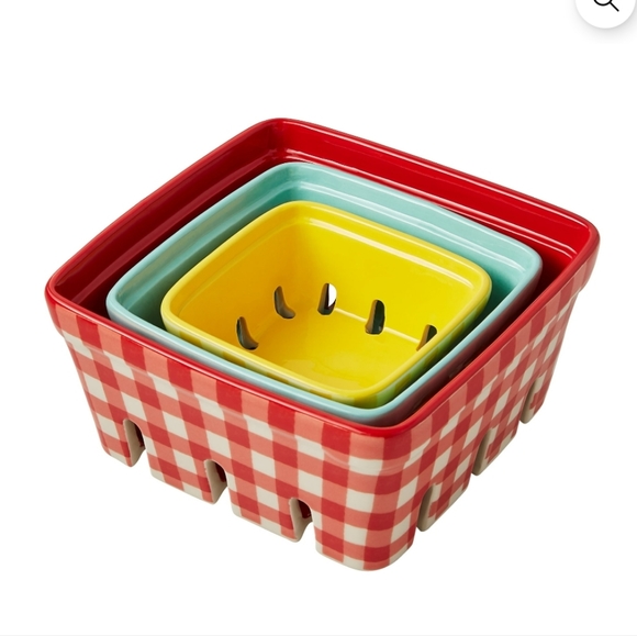 ❤️ New 2023 Pioneer Woman Gingham 3-Piece Ceramic Fruit Basket Set - Picture 2 of 6
